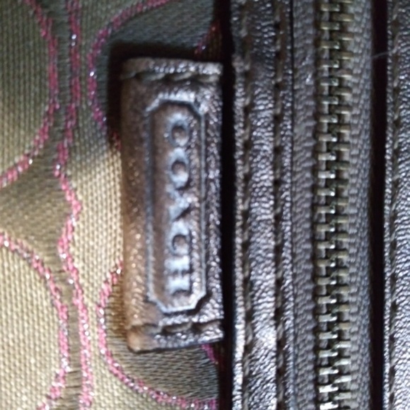 Coach Wallet - Picture 5 of 5